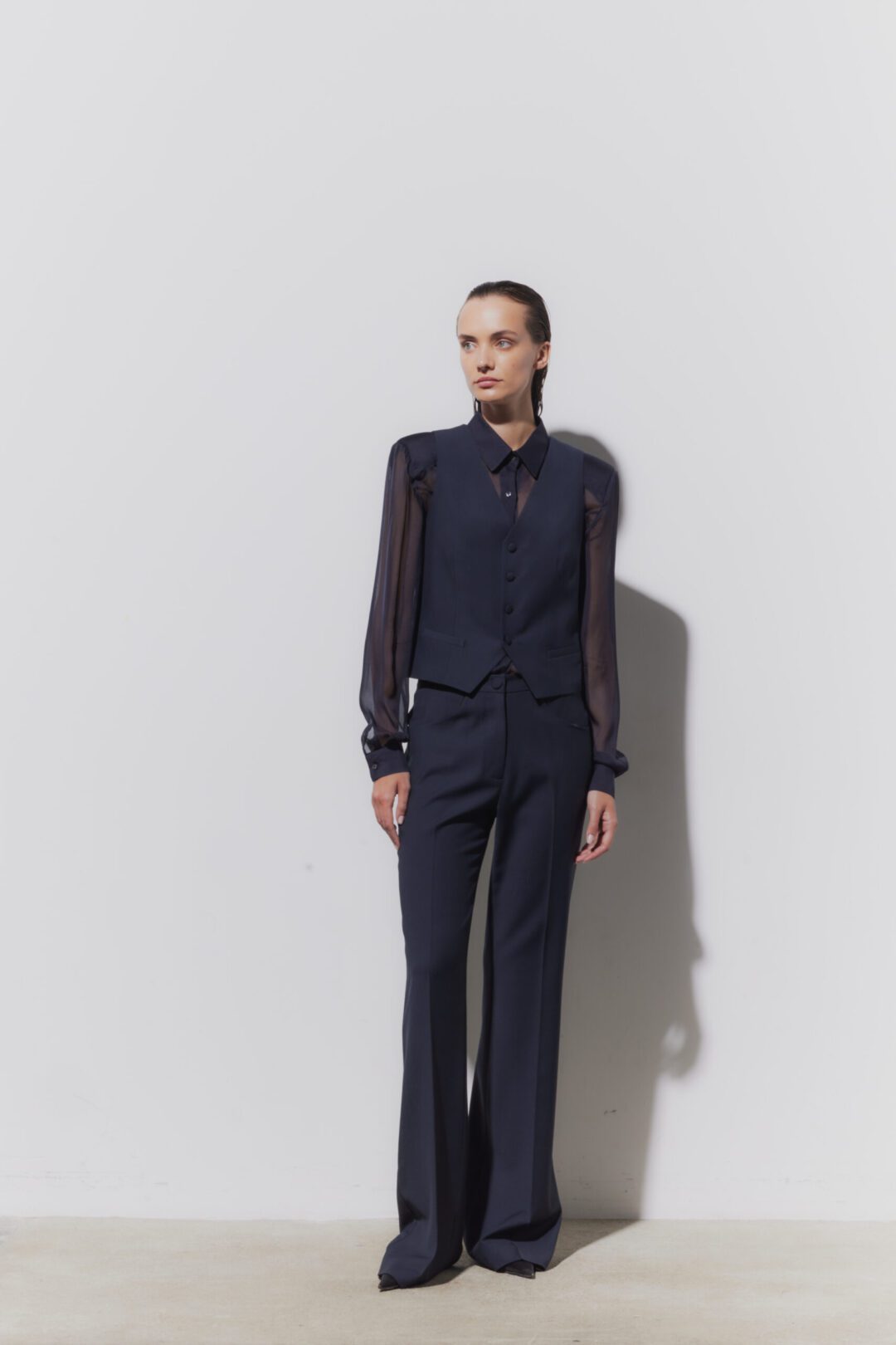Navy wool women’s waistcoat - Image 3