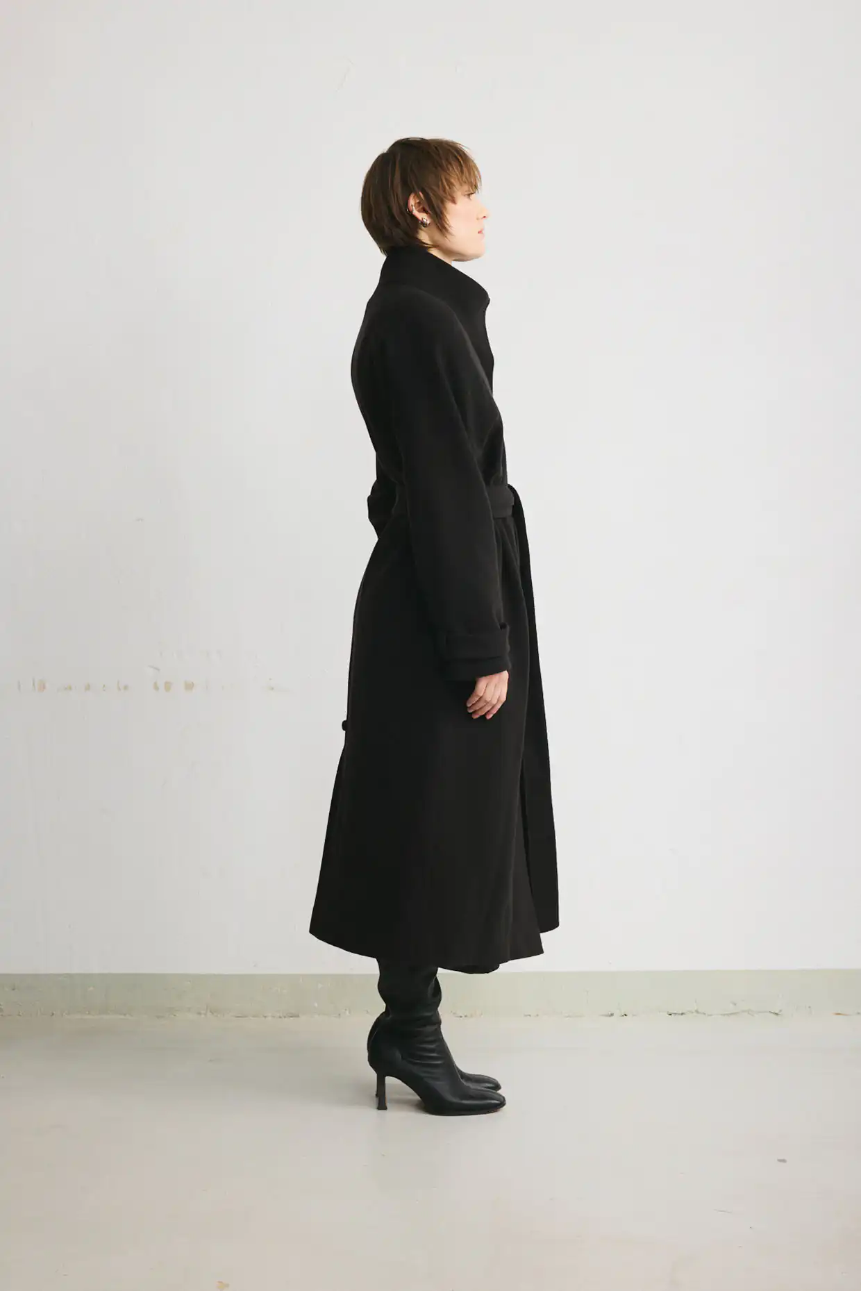 MILANO long raglan wool coat with a stand collar in deep chocolate brown, finished with a belt - Image 5