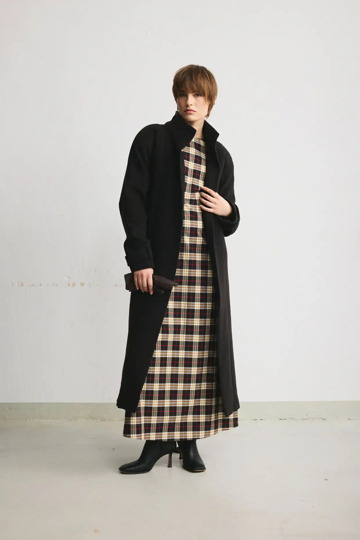 MILANO long raglan wool coat with a stand collar in deep chocolate brown, finished with a belt - Image 7