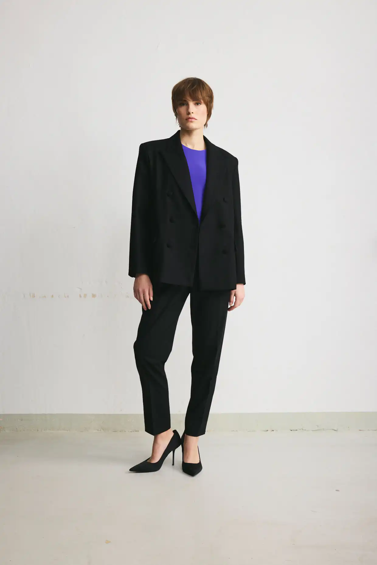 Black double-breasted wool blazer in a boxy fit - Image 5