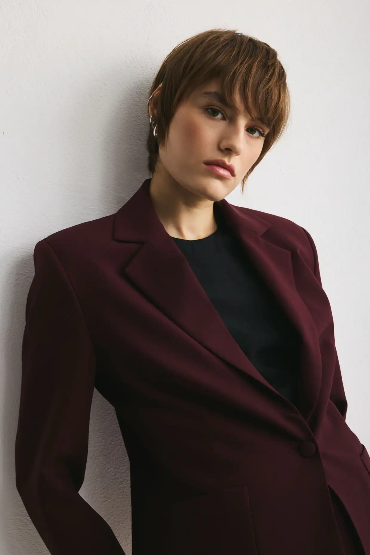 Burgundy tailored wool blazer by FUSSÉT - Image 6